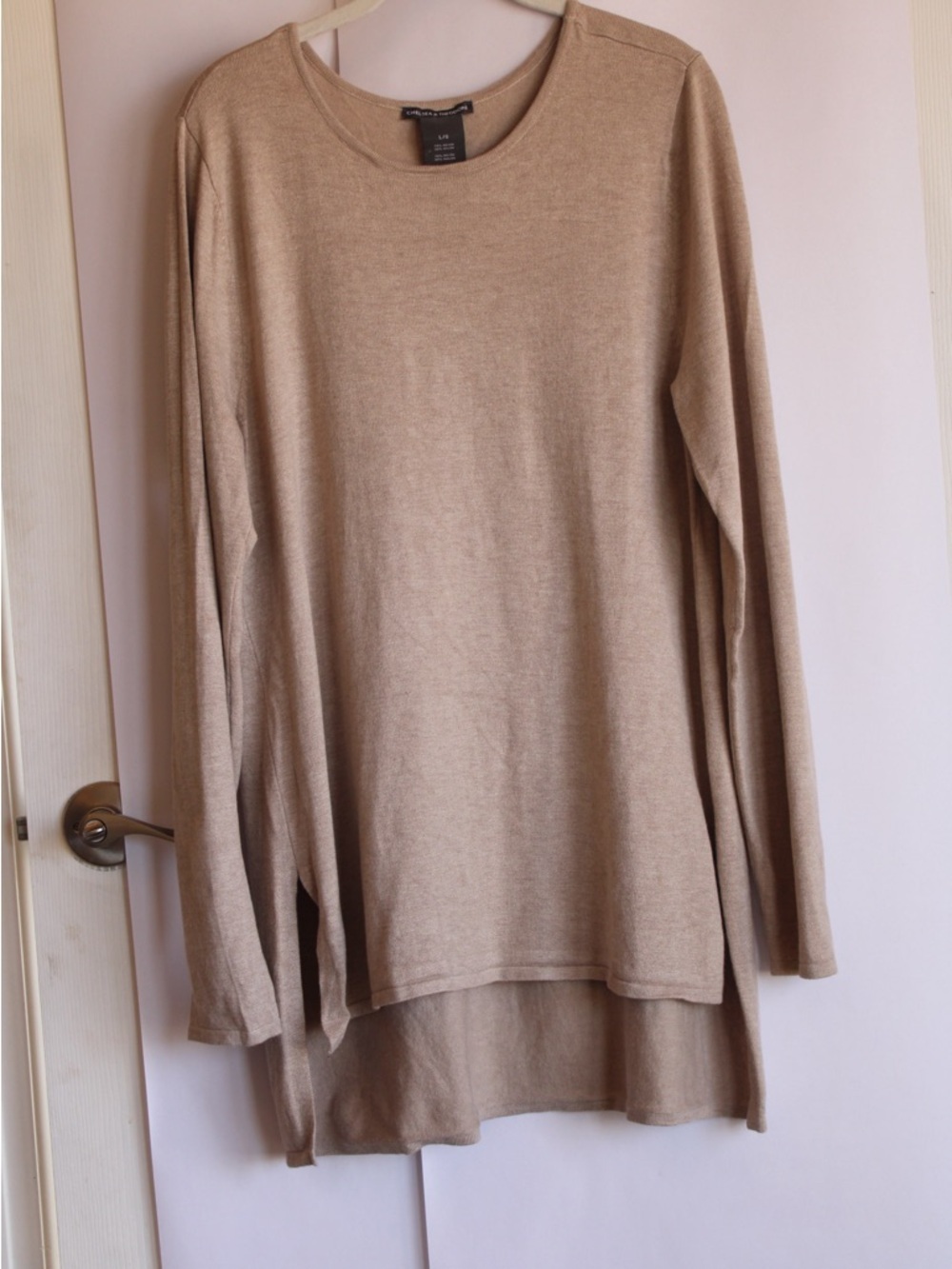 Chelsea & Theodore Oatmeal Tunic Sweater Large